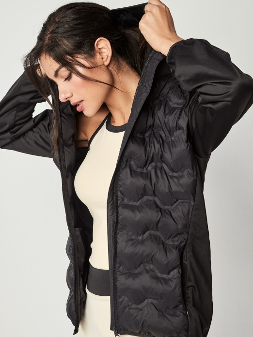 Chaqueta para mujer acolchada con capucha de Selmark modelo st667 - Imagen 5