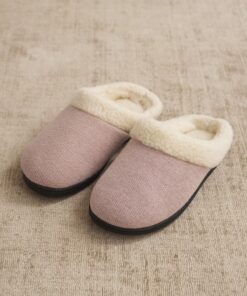 Zapatilla de estar por casa con suela de caucho e interior de borreguito. Marca Selamark modelo PC013
