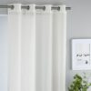 Cortina araz de Antilo confeccionada en tejido de alta caliad para salón, comedor o habitación.