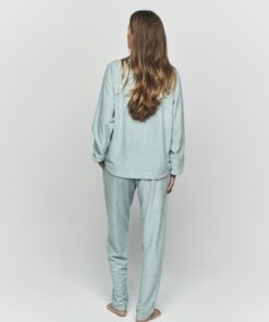 Alternative view of Pijama Mujer Selmark P10373. Elegancia nocturna con confort imprescindible